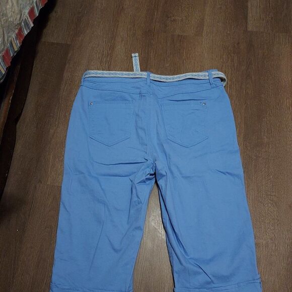 Gloria Vanderbilt 14  waist 36 in rise 11 length 16 1/2 EX COND slimming… - Picture 3 of 5